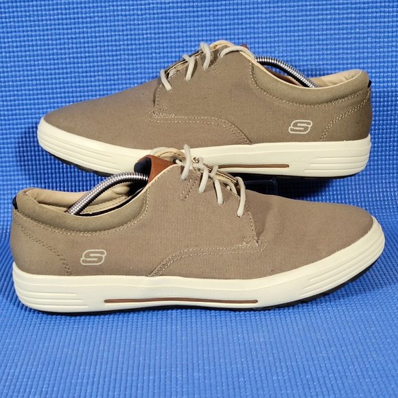 skechers zevelo canvas oxfords
